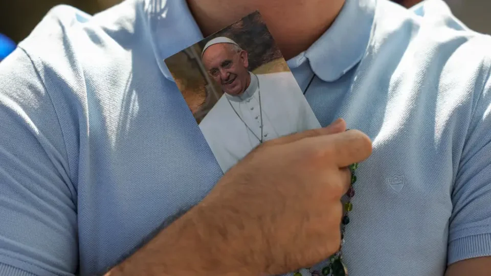 O conclave nosso de cada dia