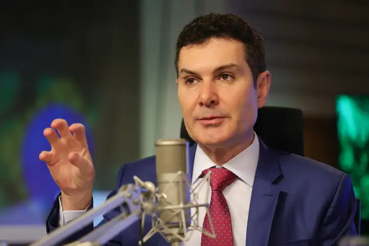 Minha Casa, Minha Vida doará casas a pessoas em situação de rua, O ministro das Cidades, Jader Filho