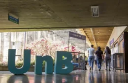 Professor da UnB acusado de assédio sexual por professoras retorna à sala de aula