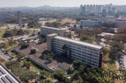 Biblioteca na USP dará aulas gratuitas sobre obras literárias da Fuvest 2026