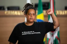 Negra e lésbica, vereadora é alvo de ‘ataques coordenados’ na Câmara de Curitiba