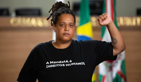 Negra e lésbica, vereadora é alvo de ‘ataques coordenados’ na Câmara de Curitiba