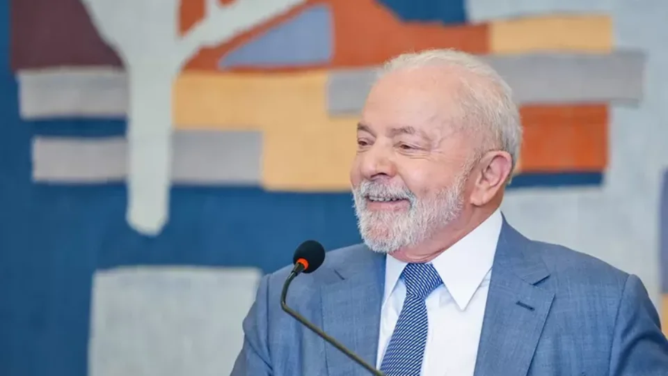 Lula diz a deputados que é ‘candidatíssimo’ em 2026 e faz balanço do mandato