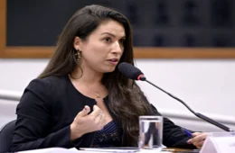 Juíza bolsonarista que se opôs a máscara na pandemia é novamente aposentada