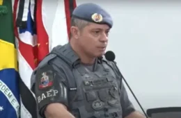Comandante da PM ameaça repórter por repercussão de vídeo com ‘cruz em chamas’
