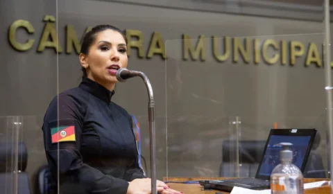 Após vereadora bolsonarista chamar morte do Papa de ‘limpeza espiritual’, petista se solidariza a cristãos