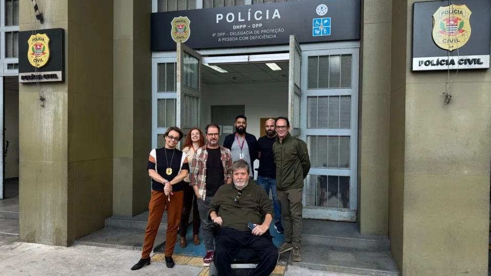 Marcelo Rubens Paiva registra ocorrência na delegacia sobre agressão sofrida em SP
