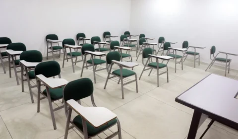Carreira de professor perde apelo entre os jovens; busca por licenciatura cai na UFF