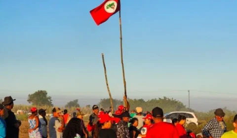 MST ocupa fazendas em AL e MS neste sábado e chega a 30 acampamentos no ‘Abril Vermelho’