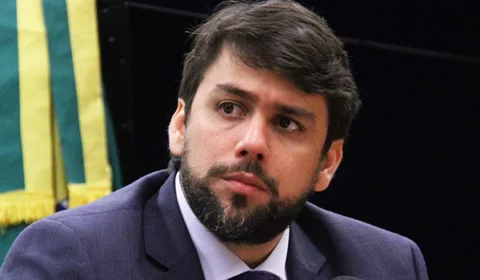 Pedro Lucas avisa aliados que deve recusar convite para ser ministro de Lula