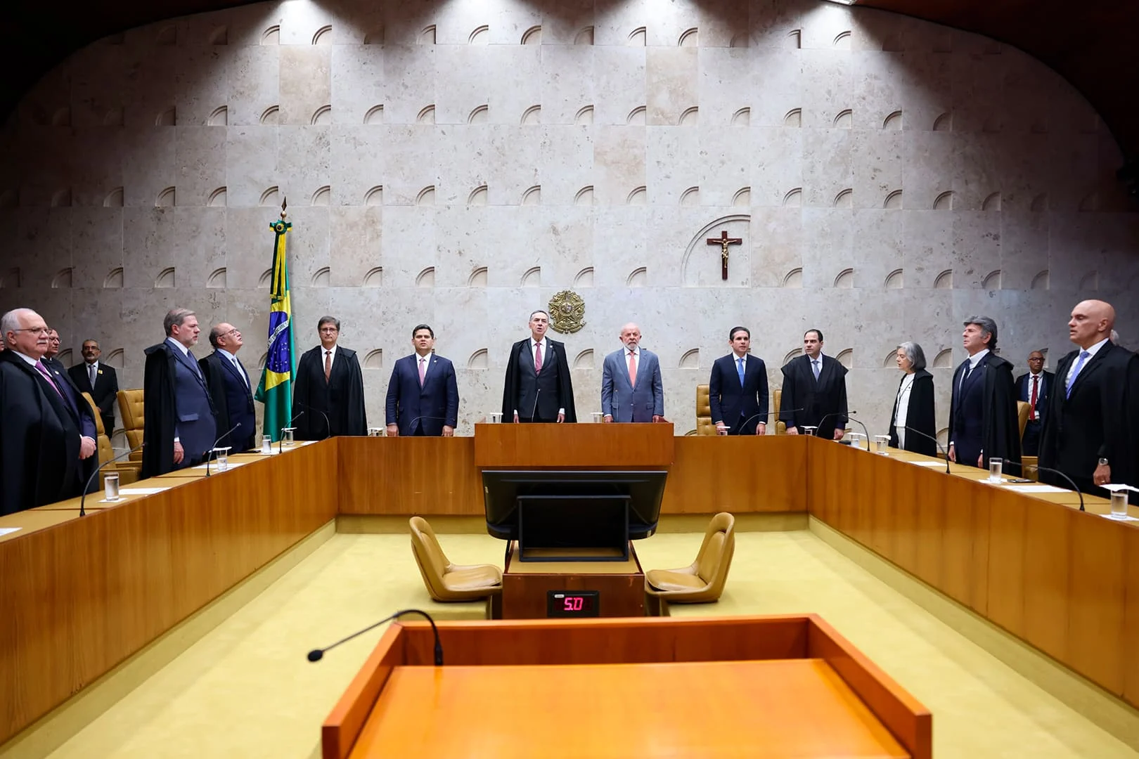 Lula no plenário STF Imagem interna da atual sede do STF