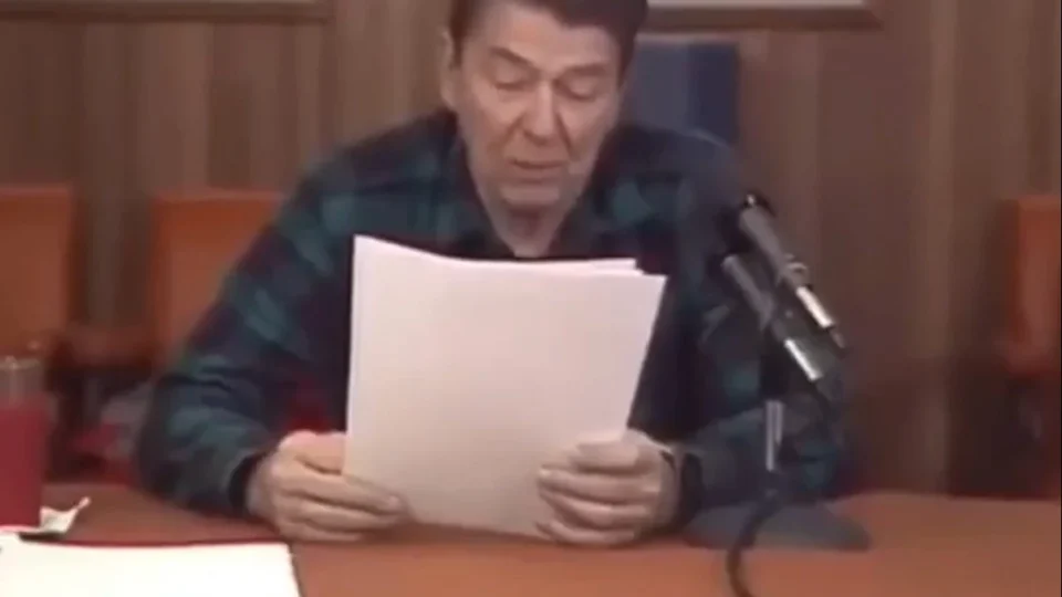 Em meio à guerra comercial, China provoca Trump com vídeo de Reagan criticando tarifas
