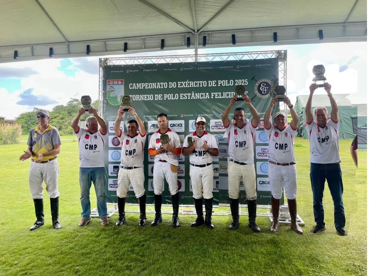 1º Regimento de Cavalaria de Guardas fez parte da equipe representativa do Comando Militar do Planalto (CMP) no Campeonato do Exército de Pólo 2025.