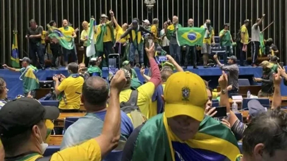 PL da anistia se sustenta em sigilo para ganhar sobrevida e viabilidade na Câmara
