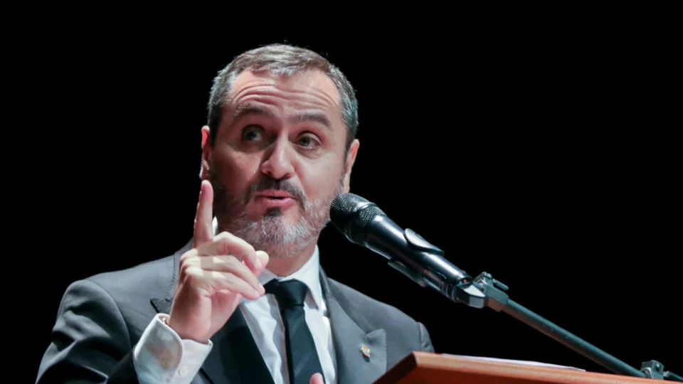 ‘Não estamos falando de maquiagem de estátua, mas de romper a democracia’, diz diretor-geral da PF