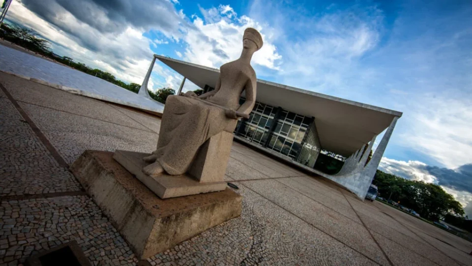 ‘Pejotização’ é mais danosa ao INSS do que fraudes em aposentadorias, aponta estudo da FGV