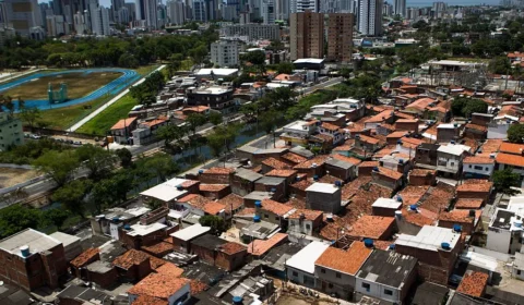 Renda dos 10% mais ricos é 13,4 vezes maior que dos 40% mais pobres