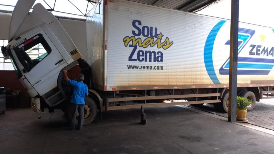 Transportadora ligada ao Grupo Zema é autuada por trabalho análogo à escravidão