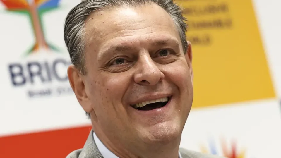 Brasil pode substituir EUA no mercado de carne bovina à China, diz Carlos Fávaro