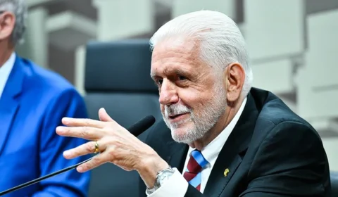 Bancada do PT deve decidir posição sobre redução de penas do 8/1 na próxima semana
