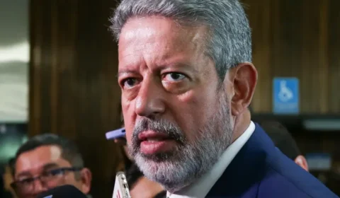 Isenção do IR: Lira sinaliza redução na cobrança de ricos para destravar projeto