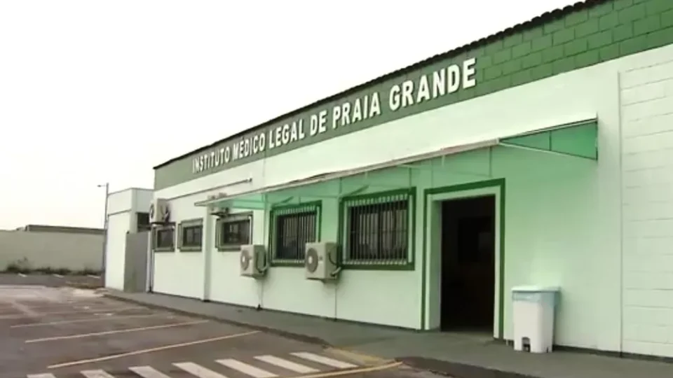 IML entrega laudos sem informações de necrópsias na Baixada Santista em SP