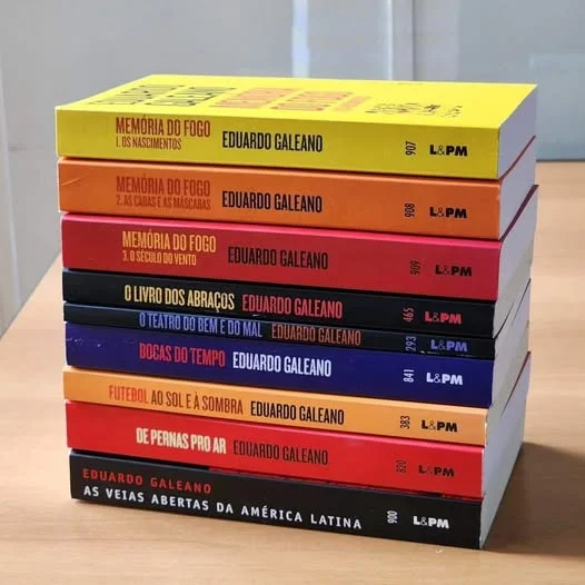 Livros de Eduardo Galeano. Foto: reprodução