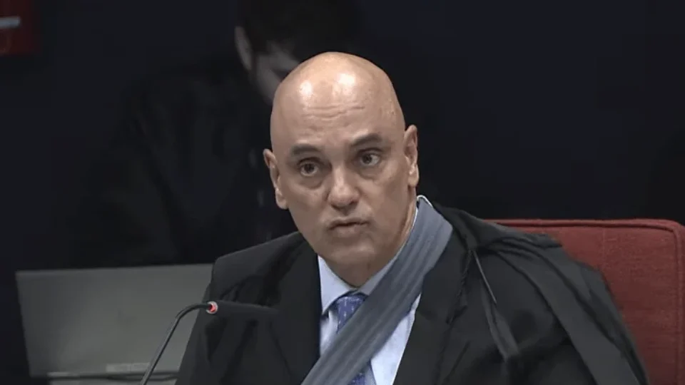 Moraes é designado relator de ação no STF contra derrubada do IOF pelo Congresso