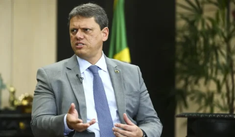 Cresce para 41% rejeição de Tarcísio como presidenciável em 2026, diz pesquisa Quaest