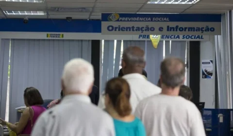 Oposição alcança número mínimo para protocolar CPI do INSS na Câmara