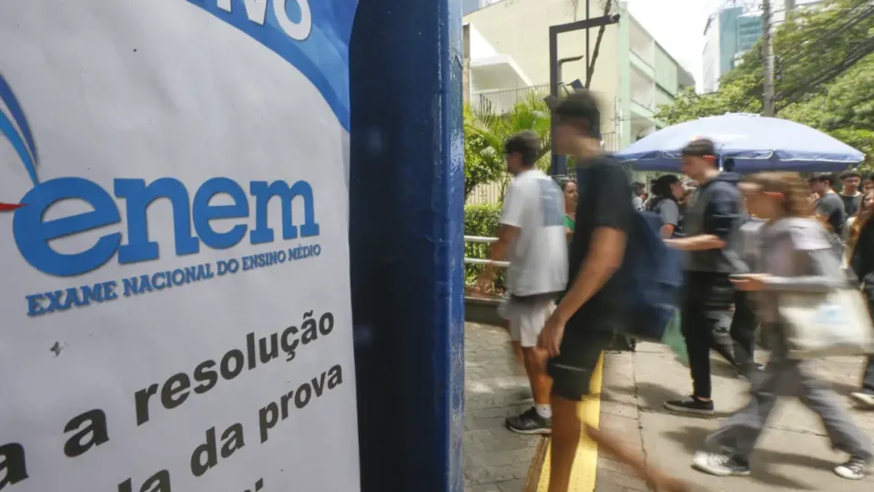 Prazo para pedir isenção da inscrição no Enem começa nesta segunda