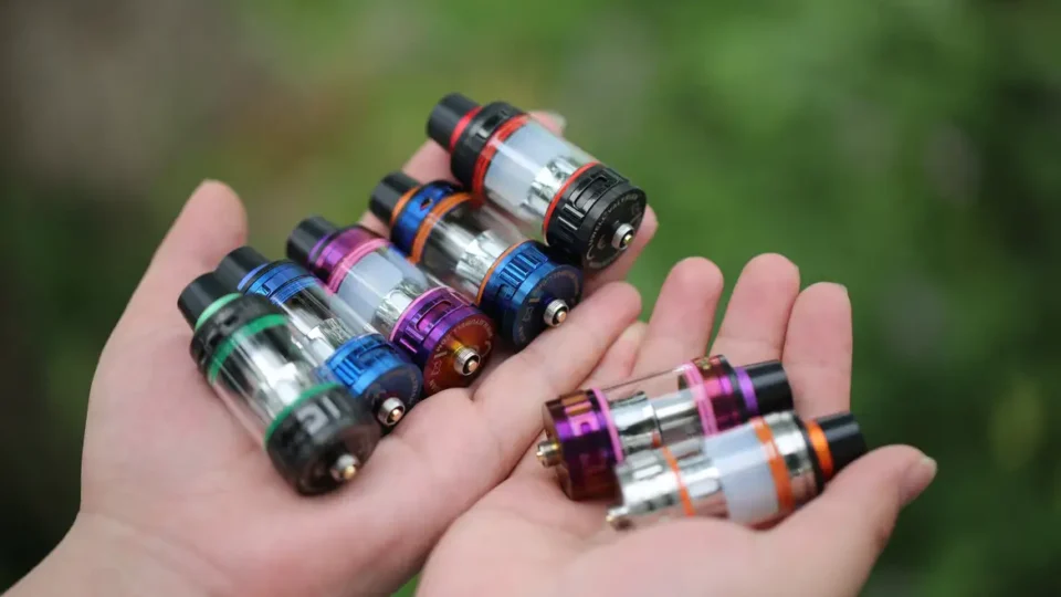 Cigarro eletrônico: campanha usa linguagem gamer para alertar sobre riscos