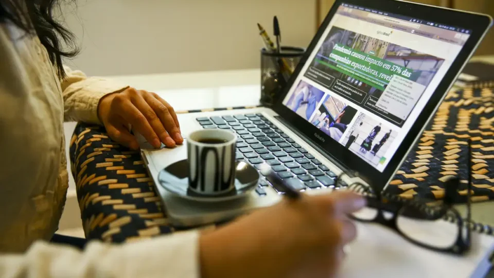 Setor de tecnologia paga até R$ 55 mil e busca profissionais qualificados