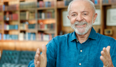 Em pronunciamento para os trabalhadores, Lula promete discutir fim da escala 6×1