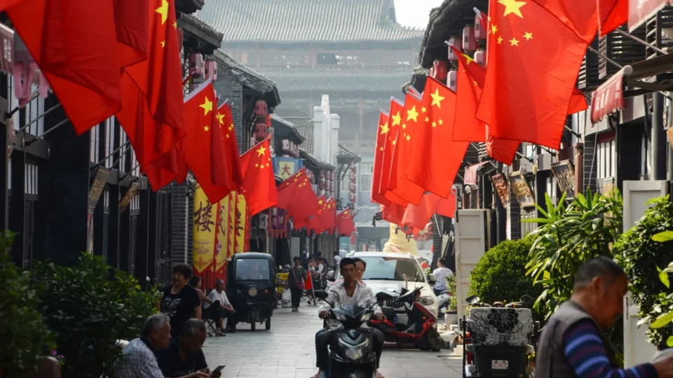 China vai isentar brasileiros de visto para viagens de até 30 dias