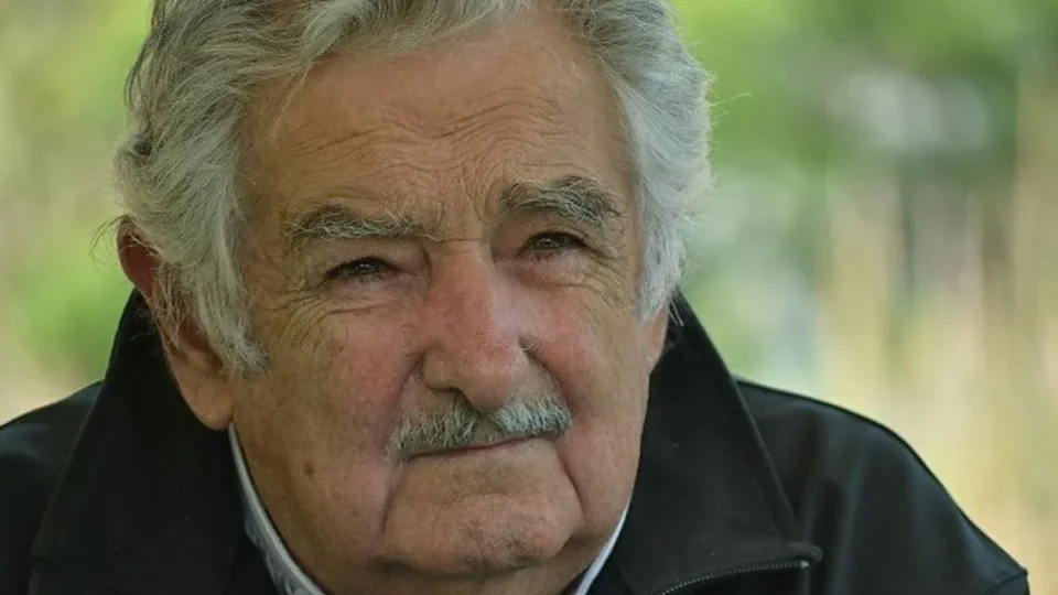 Mujica está em estado terminal, sob cuidados paliativos; ‘Final anunciado’, diz esposa