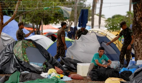 Mais um coronel da PMDF acusa o Exército de proteger acampamento golpista em Brasília