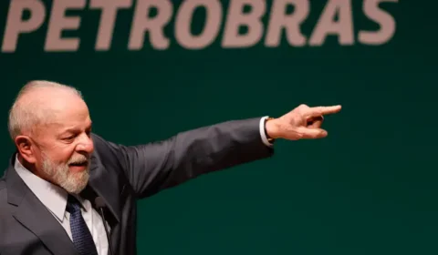 Petrobras corta preços, mas postos aumentam lucros e combustíveis encarecem