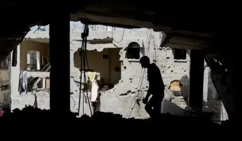Gaza registra 50 mortes em bombardeios israelenses; são mais de 200 mortos em 3 dias