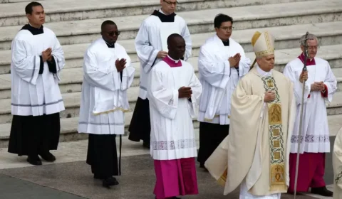 Em ato histórico, papa pede perdão pelo envolvimento da Igreja na escravidão