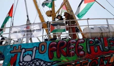 Após ataque de Israel, Flotilha tenta levar ajuda a Gaza: ‘Palestinos não podem morrer de fome’