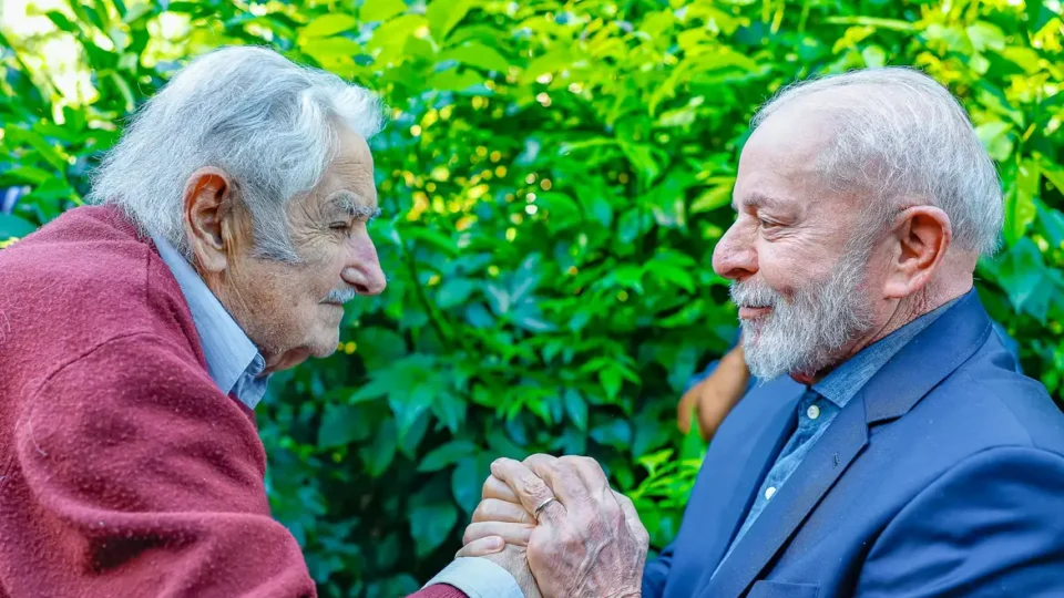 Lula: Mujica mostrou ‘que luta política e doçura podem andar juntas’