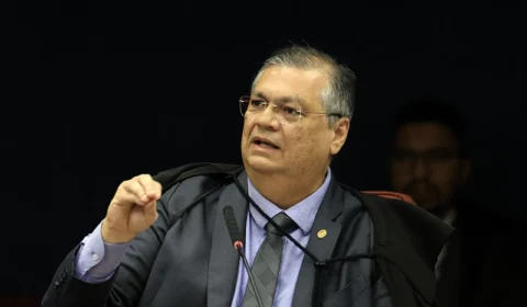 Veto alcança tribunais estrangeiros, mas não internacionais, diz Dino
