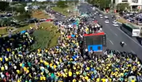 Flopou: Ato por anistia a 8/1 em Brasília com participação de Bolsonaro teve baixa adesão