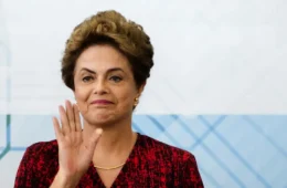Comissão concede anistia a Dilma Rousseff, que receberá indenização de R$ 100 mil