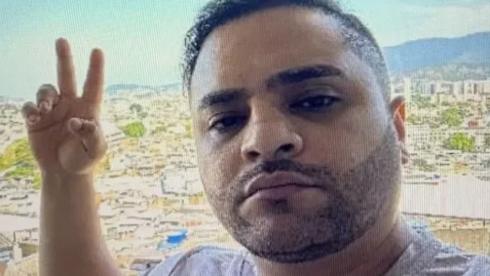 PM do RJ reclama do valor da propina: ‘Você vende pra caramba e só manda isso aí?’