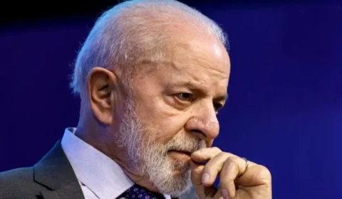 Lula veta projeto que aumentava número de deputados por inconstitucionalidade