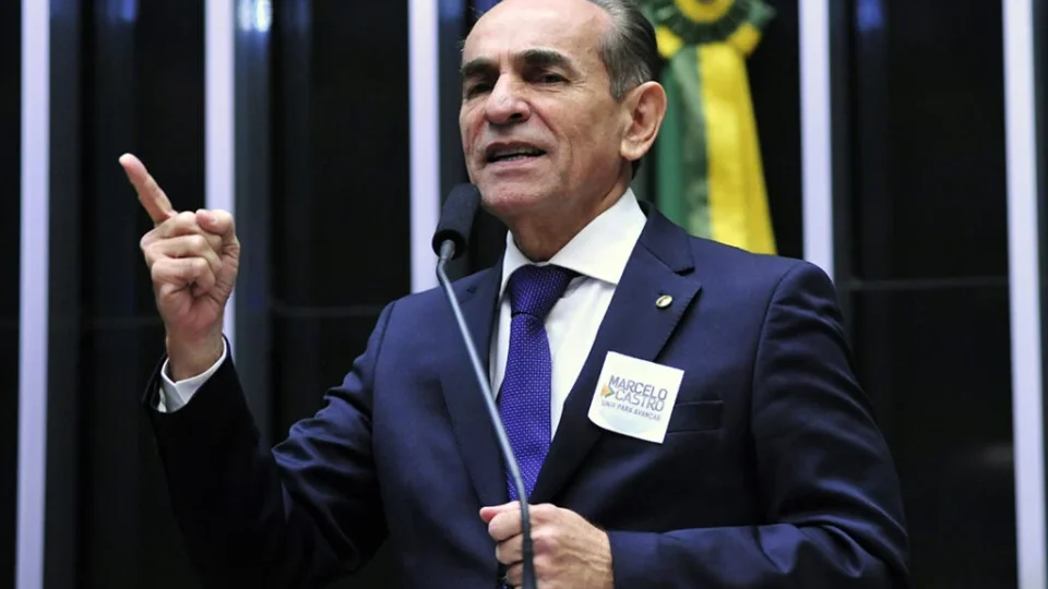 Reforma Política: caminho para a renovação ou atalho para o retrocesso?