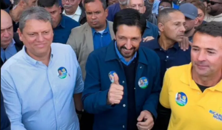 Promotoria denuncia 18 PMs por crimes ligados ao assassinato de delator do PCC