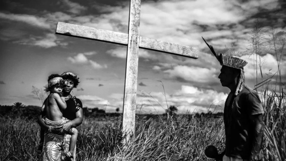‘Mão pra cima, satanás’: Pataxós enfrentam terror com PM e mortes no sul da Bahia